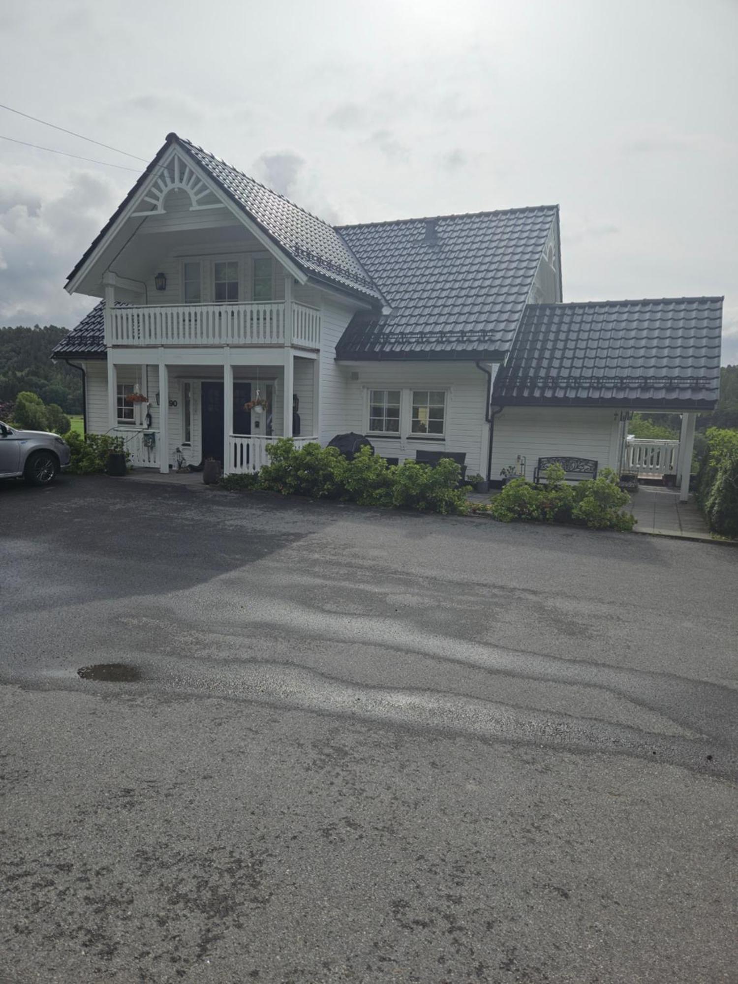 Lägenhet Gardsidyll I Flotte Omgivelser